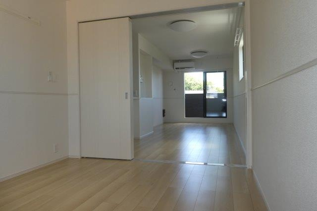 リジョイス井尻野Bの洋室