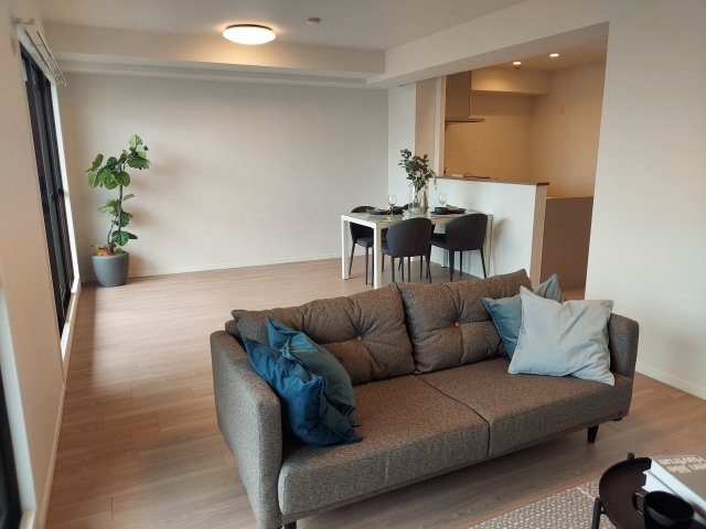 ダイアパレス宝塚月見山の居間・リビング