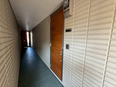 【玄関】 | メゾン　メルヴェイユ