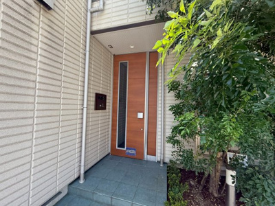 【エントランス】 | メゾン　メルヴェイユ