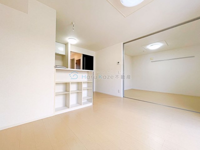 【居間・リビング】 | エトワール鳴尾【名古屋市賃貸・大和リビング】