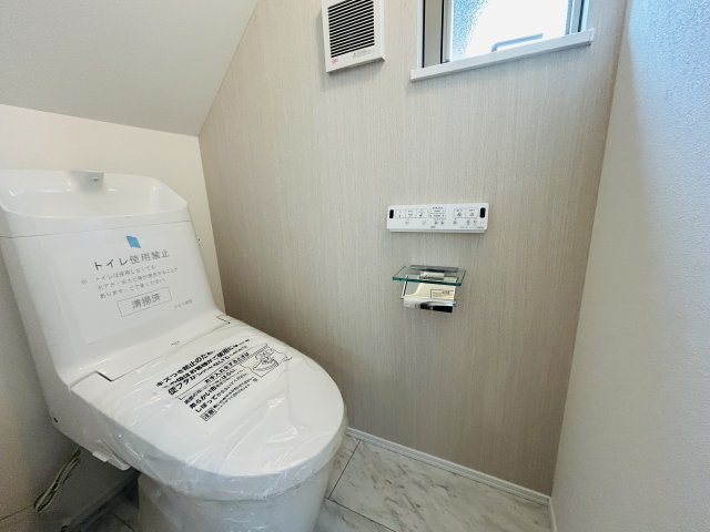 ◆完成済み◆戸塚区汲沢町 新築戸建 3290万円のトイレ