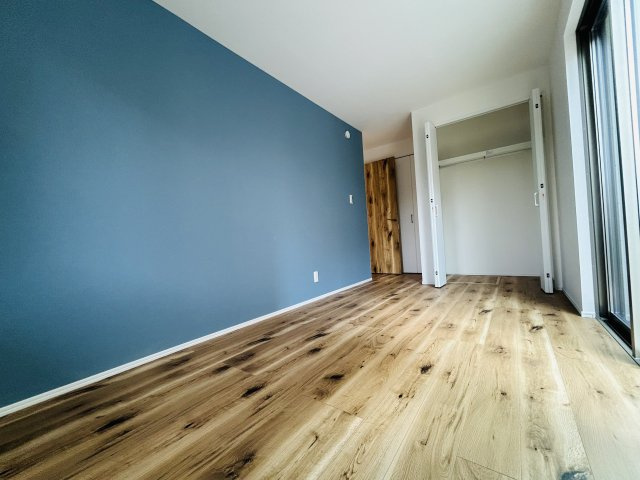 ◆完成済み◆戸塚区汲沢町 新築戸建 3290万円の洋室