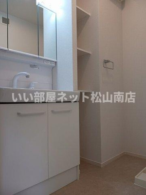 【洗面所】 | メゾン・ダンダン