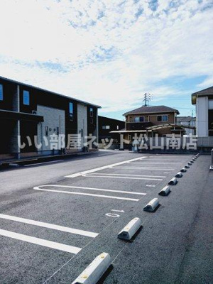 【駐車場】 | メゾン・ダンダン