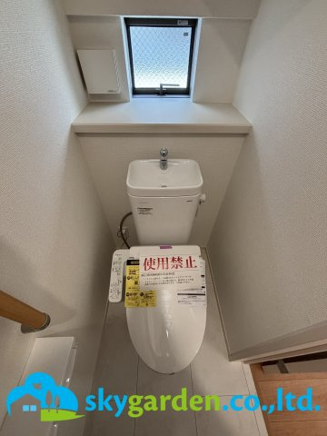 平塚市龍城ケ丘26番　新築戸建　全4棟D号棟のトイレ