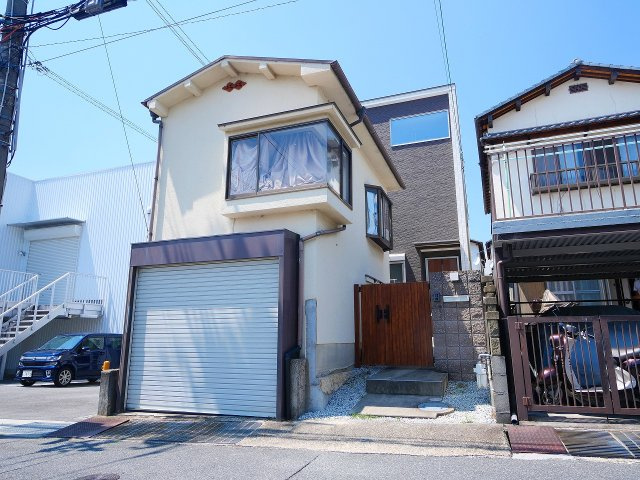 南肘塚町一戸建の外観