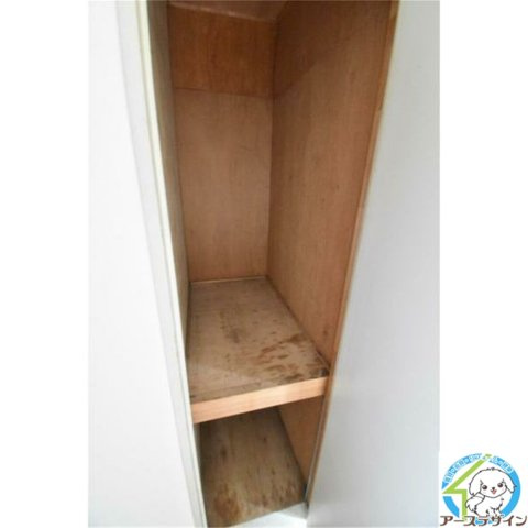 ロイヤルコーポ野添の収納|パース写真