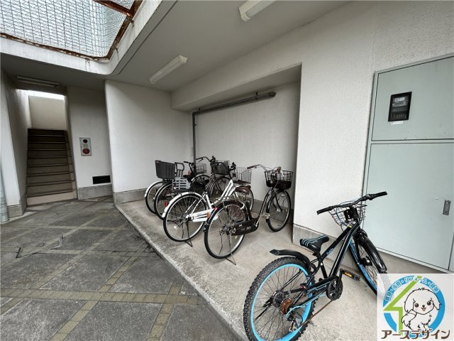 ロイヤルコーポ野添のロビー|パース写真