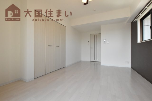 【洋室】 | Luxe難波西Ⅲ