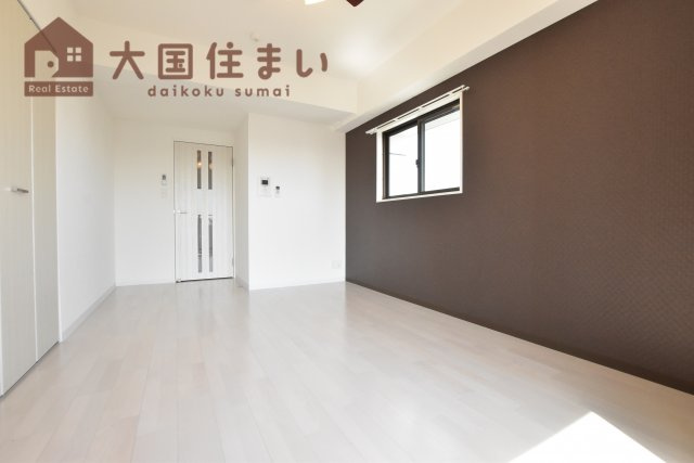 【寝室】 | Luxe難波西Ⅲ