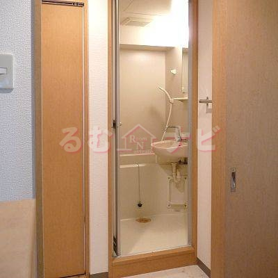 【エントランス】 | アンジェ大橋