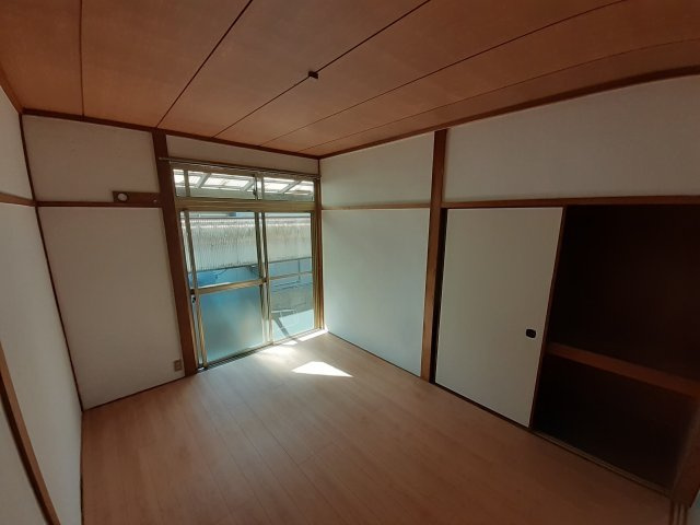 蓮台寺ハウスの居間・リビング