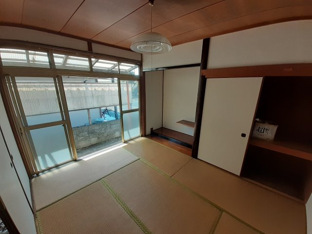 蓮台寺ハウスの和室