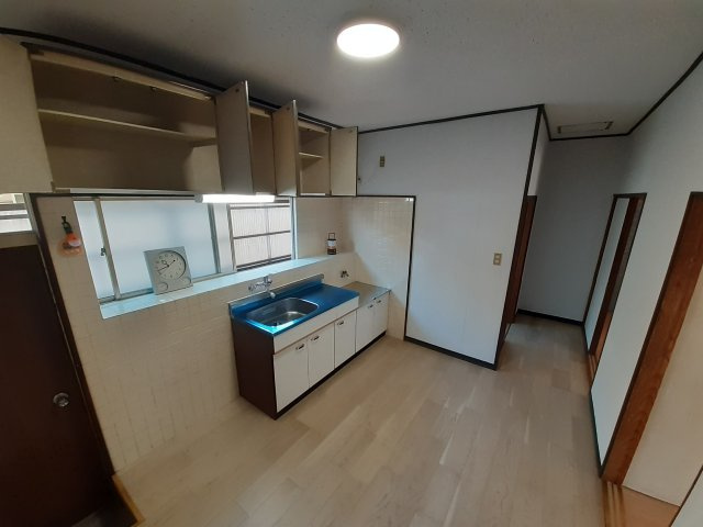 蓮台寺ハウスの居間・リビング