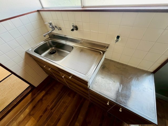 東垂水戸建のキッチン