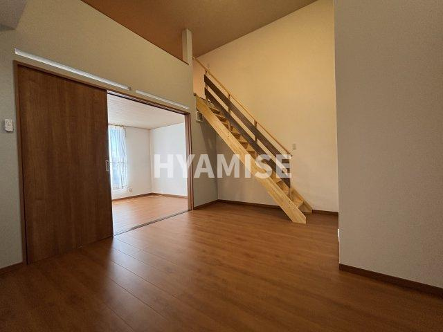 septiemeの居間・リビング|※別のお部屋の写真です。現状を優先致します。