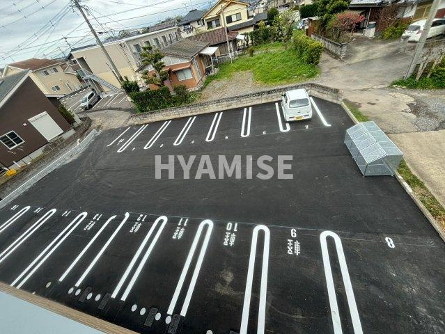 エルモーサ・キャトルの駐車場