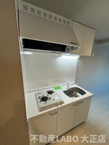 Monotone弁天町のキッチン