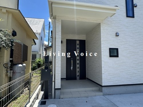 【エントランス】 | 【仲介手数料０円】相模原市南区双葉2丁目　新築一戸建て | 相模原市南区双葉2丁目　新築一戸建て