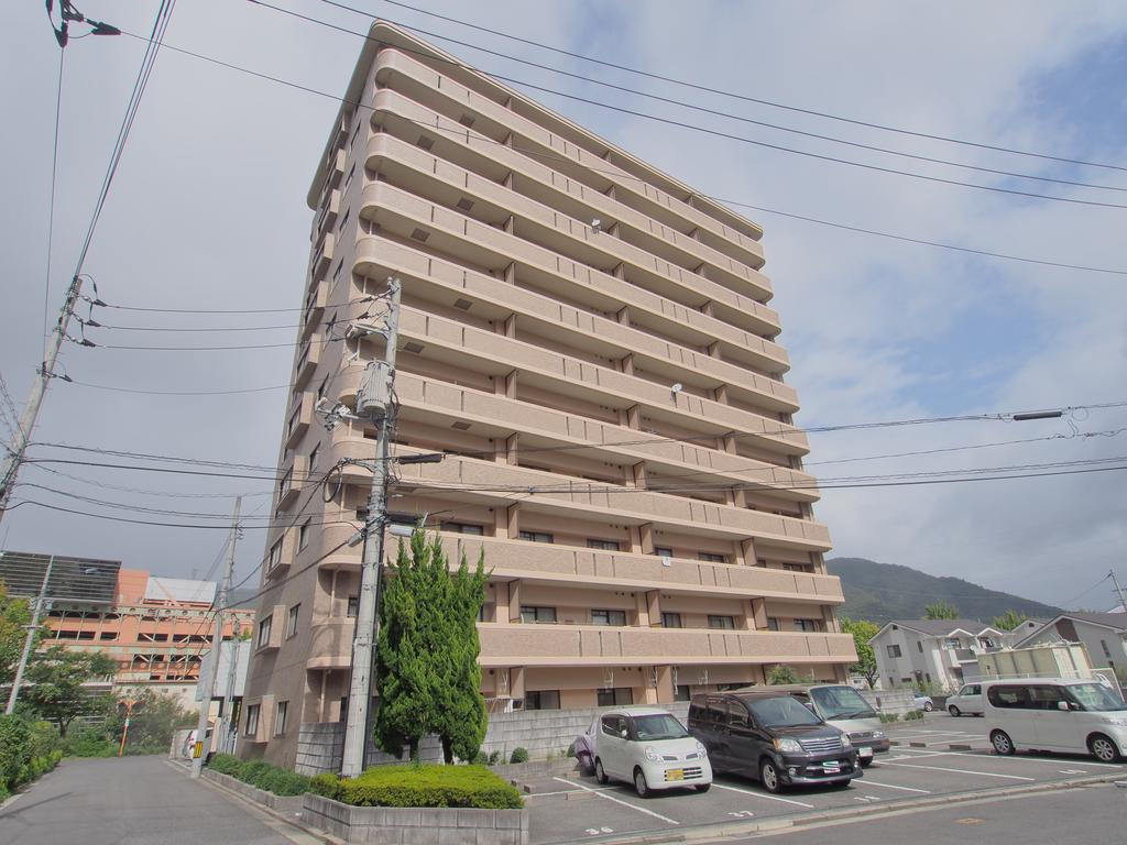 アピアイレブン