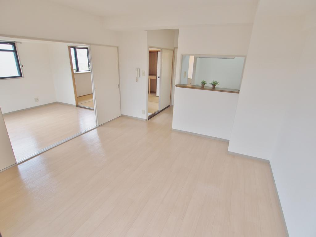 アピアイレブンの居間・リビング|※写真は別部屋です。