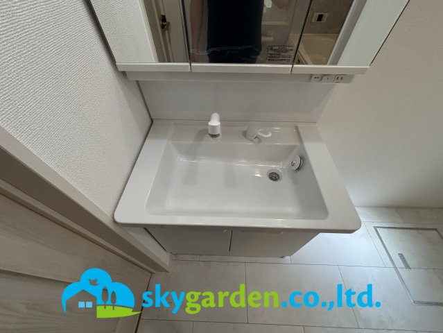 平塚市龍城ケ丘26番　新築戸建　全4棟A号棟の独立洗面台