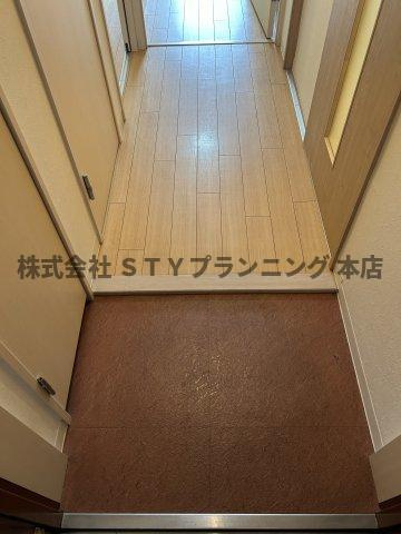 仲介手数料０円！メゾン菊屋の玄関