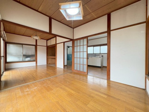 【寝室】