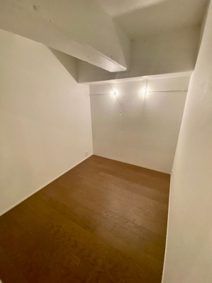 【洋室】 | ルネ江坂