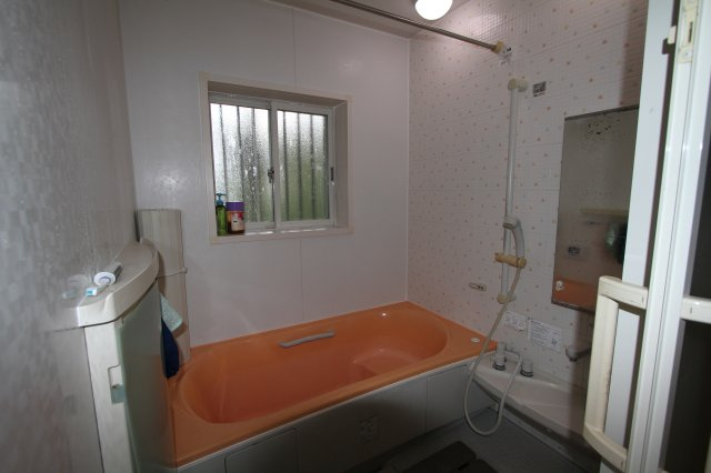 中軽井沢 南原エリア 中古ログハウスの浴室