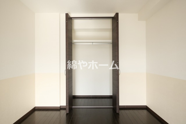 エグゼ大阪城東の収納|こまごまとしたものを収納できそうですね