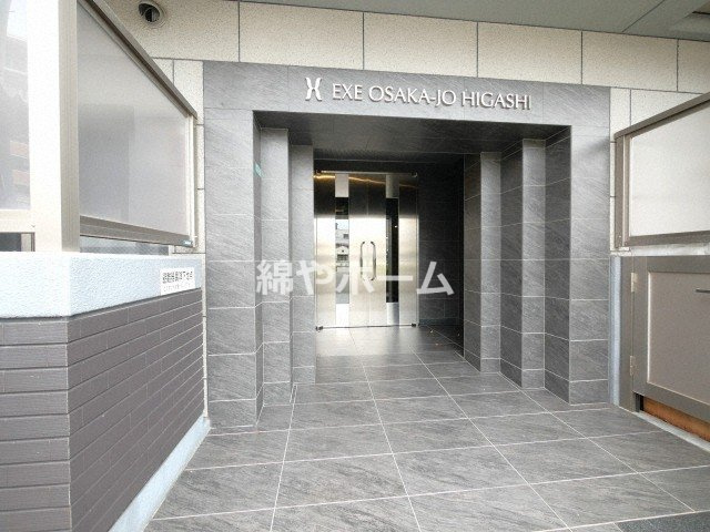 エグゼ大阪城東のエントランス|毎日通るエントランスはこのようになっています
