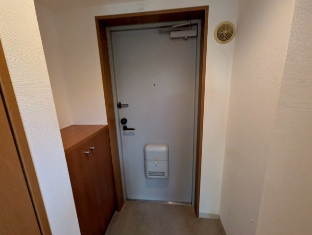 グランディールⅧの玄関