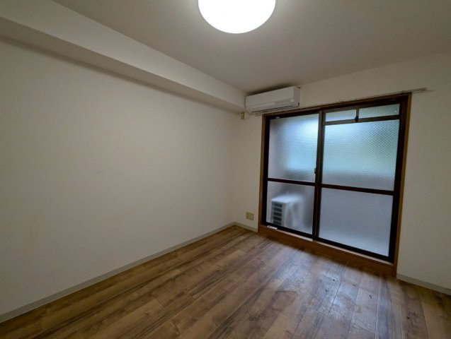 グランディールⅧの居間・リビング