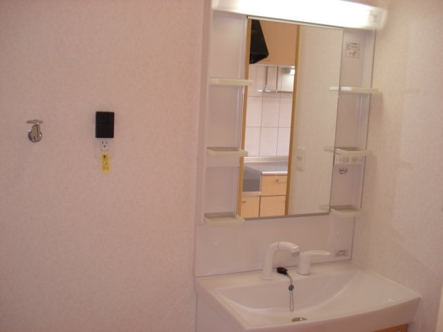 グレイスヴィラの独立洗面台|洗髪洗面化粧台