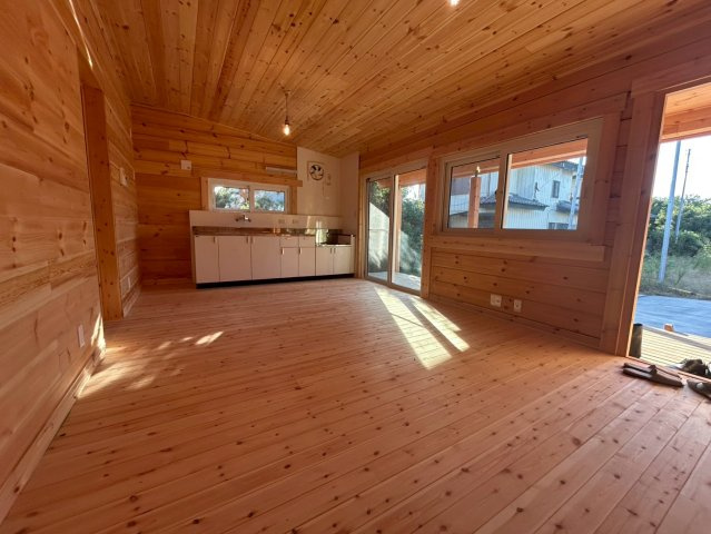 大網白里市四天木乙　中古戸建の居間・リビング