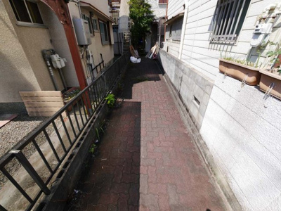 【駐車場】 | 福田1丁目戸建 | 縦列2台分（軽自動車限定）