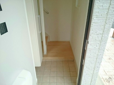 【玄関】 | ヴィラソレイユ