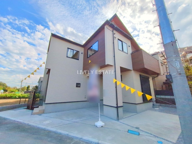 草加市新里町 新築分譲住宅 全3棟 1号棟の外観