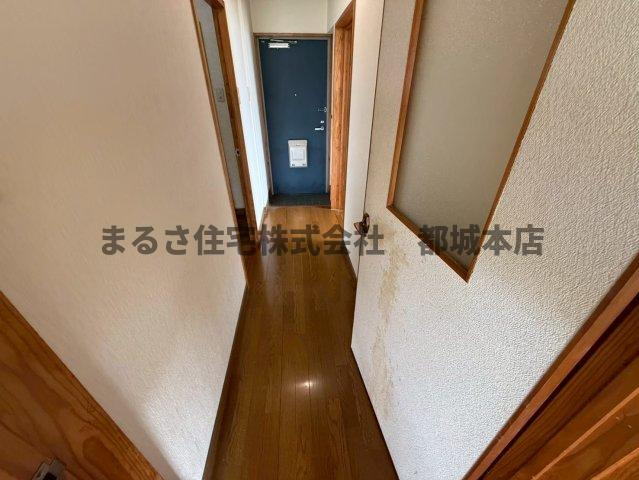 ピアコート旭の玄関