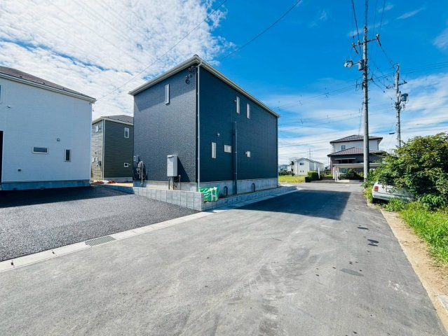 クワイエ　岐阜市河渡第１　全4区画分譲の前面道路含む現地写真|■前面道路　
■ヤマダ不動産　株式会社リライフ