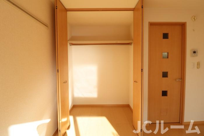 ロイヤルガーデン絆D