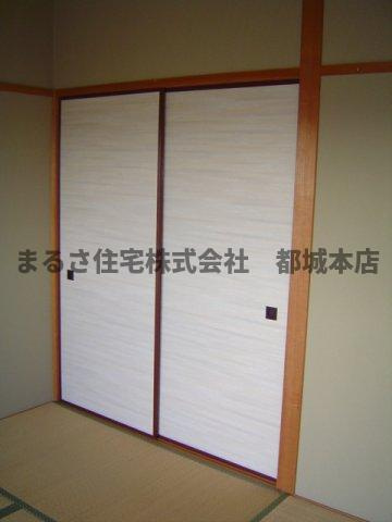 ピアコート旭の内装|明るい和室です