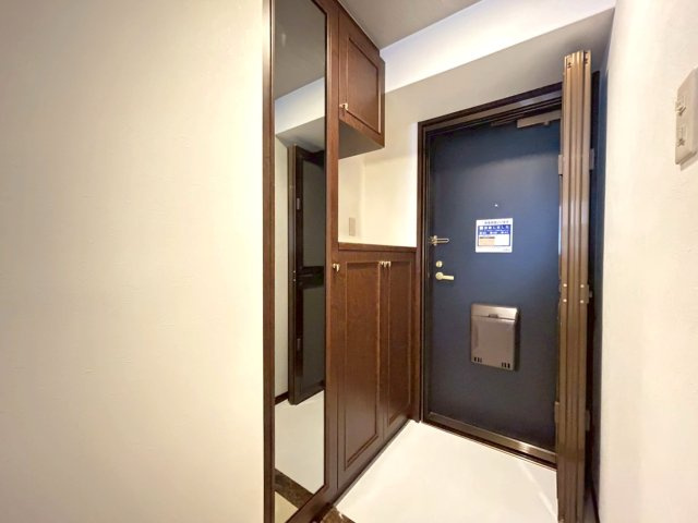 ◆京阪丹波橋駅徒歩４分◆リフォーム済み◆スーパー徒歩５分◆子育て環境良好◆ライオンズマンション伏見の玄関|玄関　シューズボックス