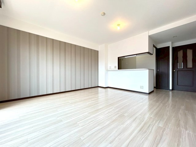 ◆京阪丹波橋駅徒歩４分◆リフォーム済み◆スーパー徒歩５分◆子育て環境良好◆ライオンズマンション伏見の居間・リビング|リビング