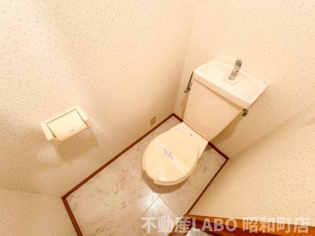  ラウンド東田辺のトイレ