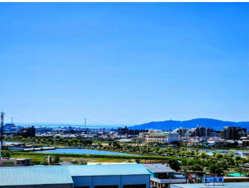 デュオプレステージ明石魚住パラーシオの展望|明石大橋を望む