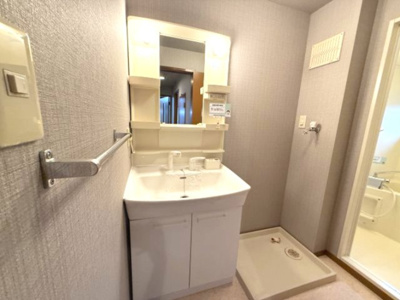 【洗面所】 | シャトーショコラ A棟