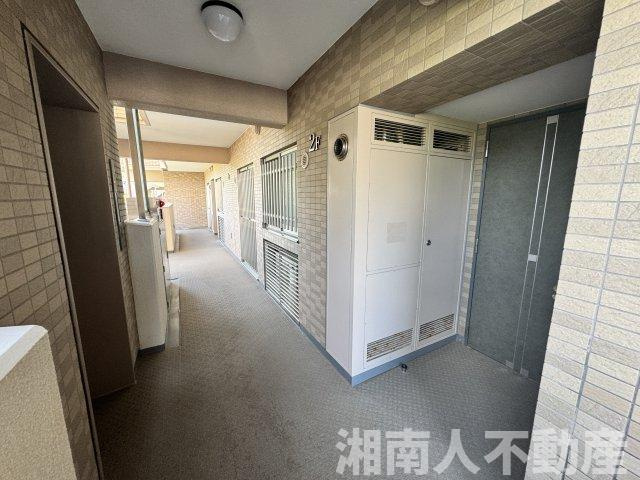 鎌倉七里ガ浜パーク・ホームズの玄関|落ち着いた玄関です